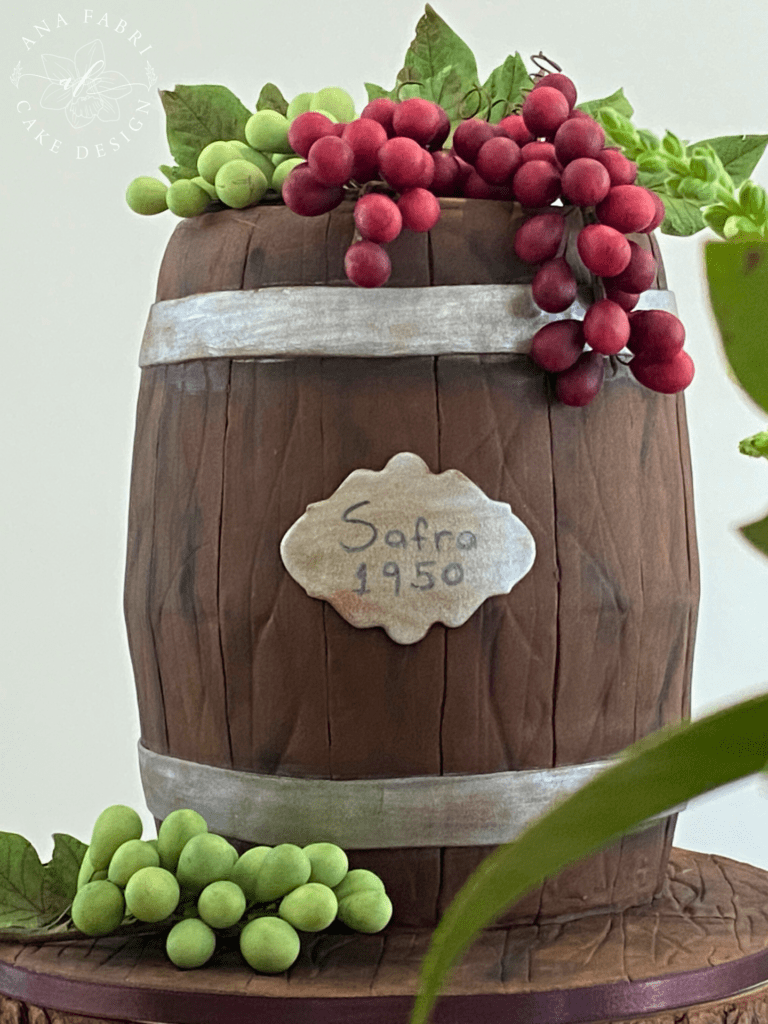 Bolo Barril de Vinho com Uvas