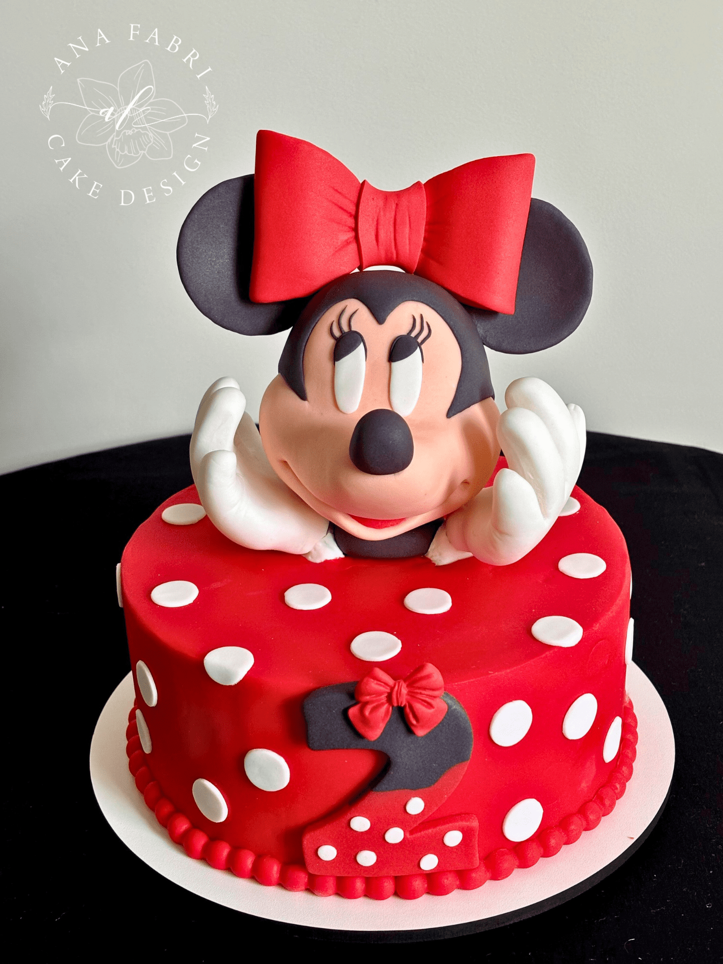Bolo Minnie - Ana Fabri Cake Design